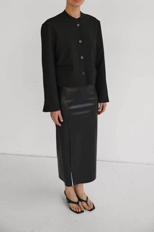 Club L'avenir Black Rok
