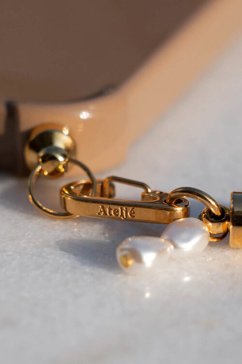 Atelje Rosa iPhone Langkabel