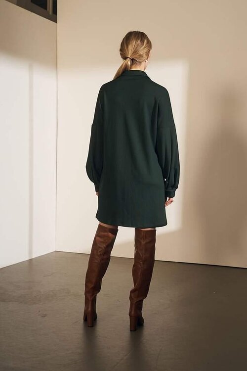 Chptr S Grünes Kleid