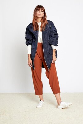 Berenice Paris Marineblaue lange Jacke