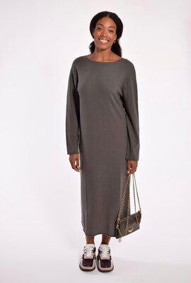 Lisa Yang Kaki Tarin Kleid