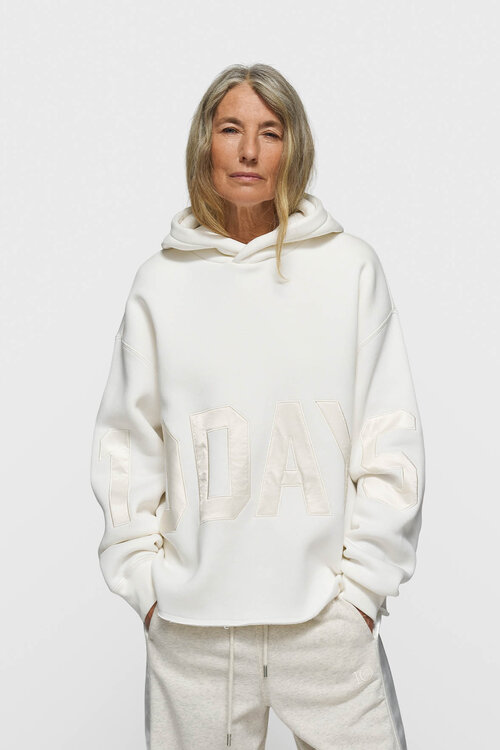 10Days Ecru Statement-Logo-Hoodie