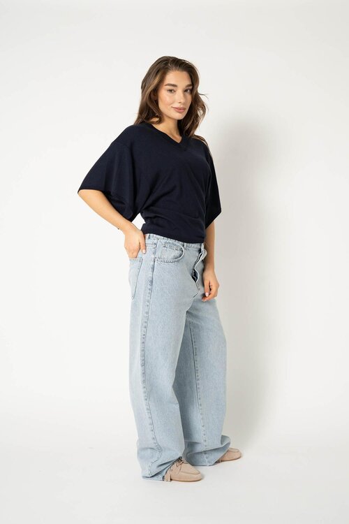 EST'SEVEN Dunkelblauer Pullover