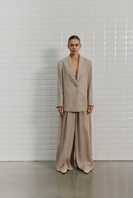 WITHBLACK Sandbeiger Blazer