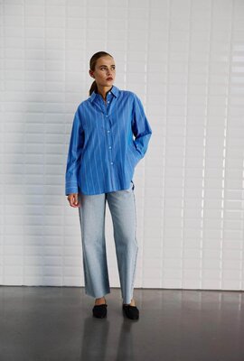 WITHBLACK Blauwe Blouse