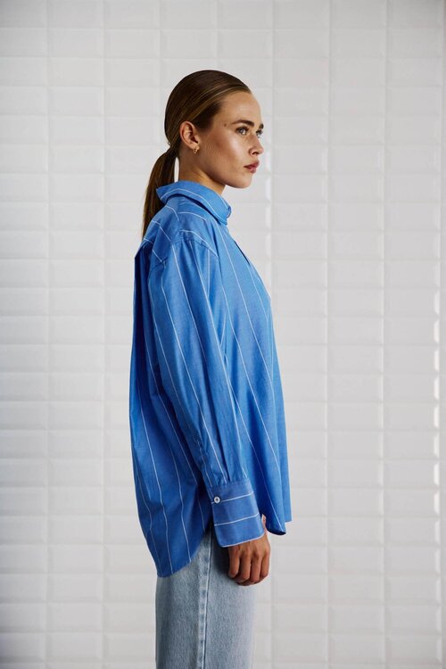 WITHBLACK Blauwe Blouse