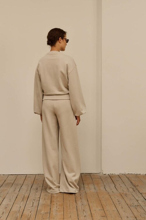 Club L'avenir Sand Pullover