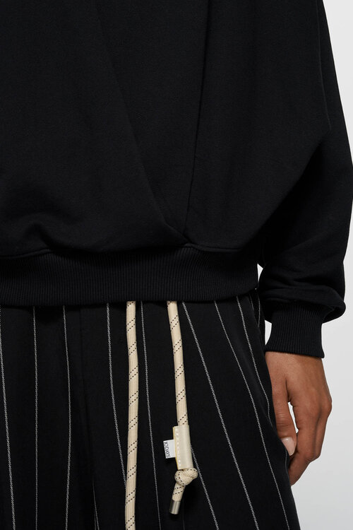 10Days Schwarzer Pullover Faltenwurf