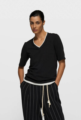 10Days Schwarzes zweilagiges V-Ausschnitt-T-Shirt