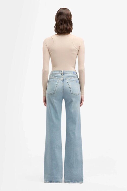 7 For All Mankind Hellblaue Jeans Moderner Dojo