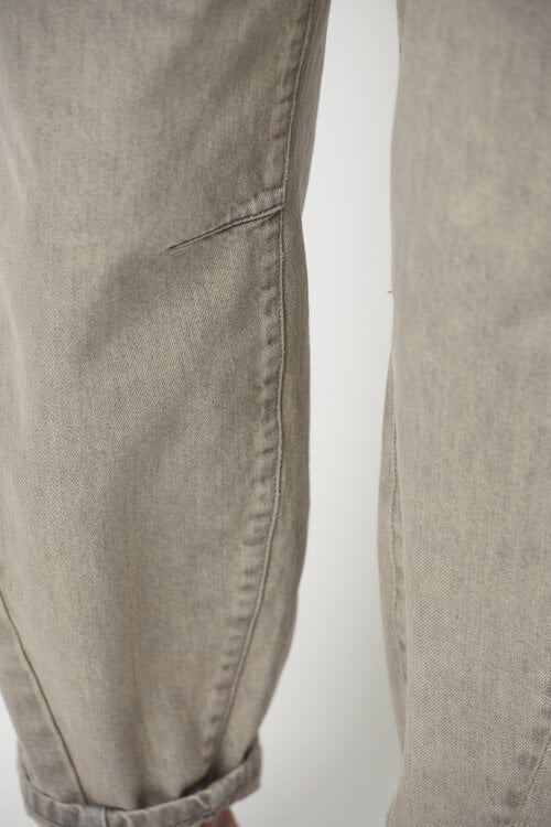 Dante 6 Graue Brave Barrel Jeans