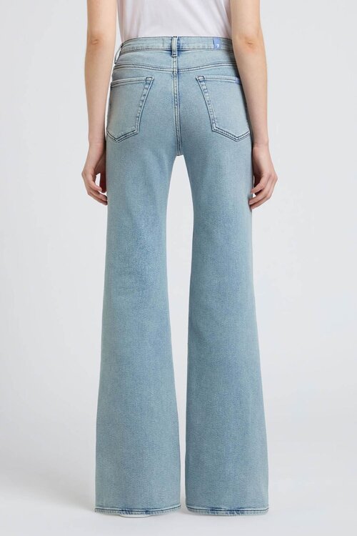 7 For All Mankind Hellblaue Jeans Moderner Dojo