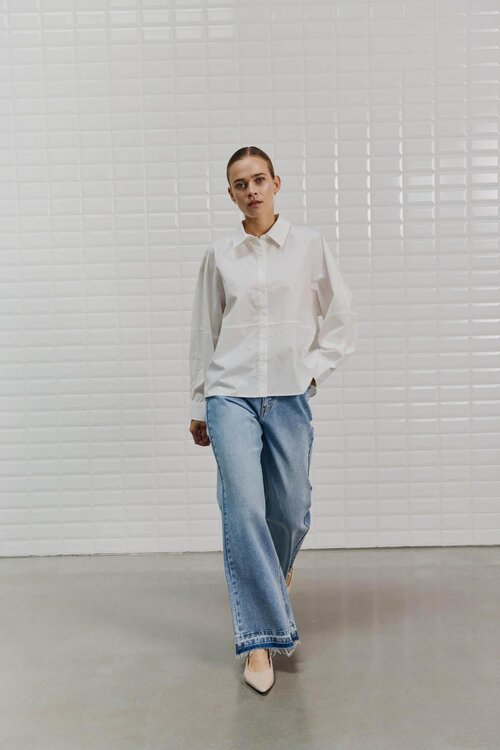 WITHBLACK Weiße Bluse