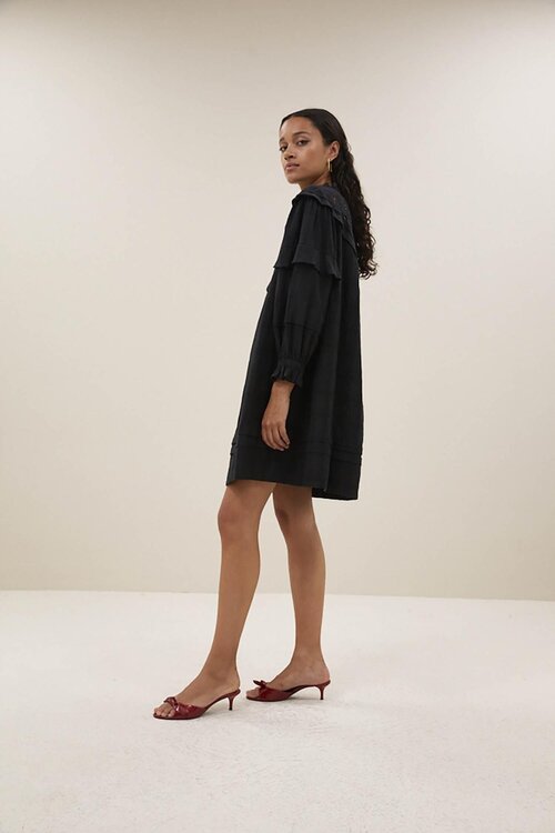 By Bar Schwarzes Bowie-Kleid