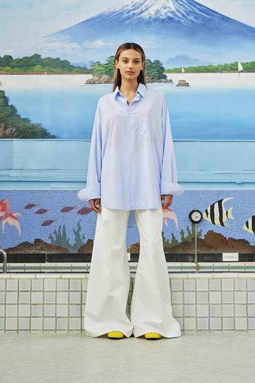 Sea Me Happy Eisblauwe Bluse