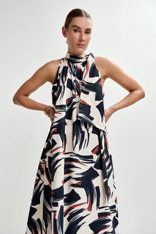 Essentiel Antwerp Weiß / schwarzes Maxikleid