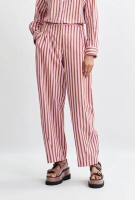 Essentiel Antwerp Rosa Barrel-Hose