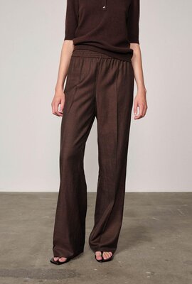 Herskind Braune Pinky-Hose