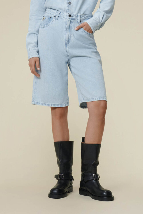 Lois Jeans Hellblaue Camille Shorts Jeans