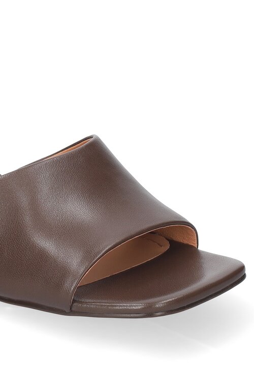 Bibi Lou Braune Salam Sandale