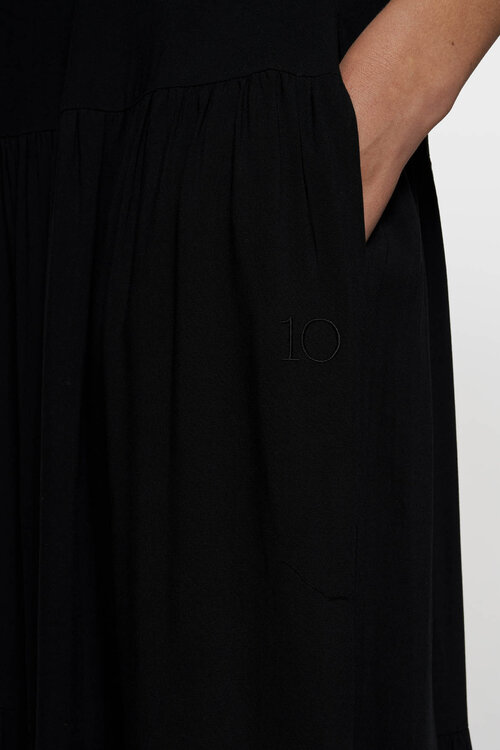 10Days Schwarzes fließendes Maxikleid