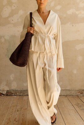 Club L'avenir Off White Hose