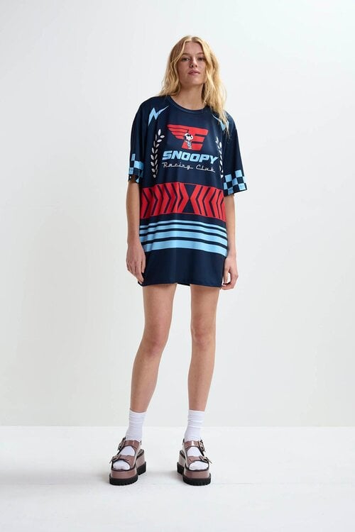 Essentiel Antwerp Dunkelblaues Oversized T-Shirt