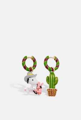 Essentiel Antwerp Verschiedene Farben Ohrringe mit Anhängern