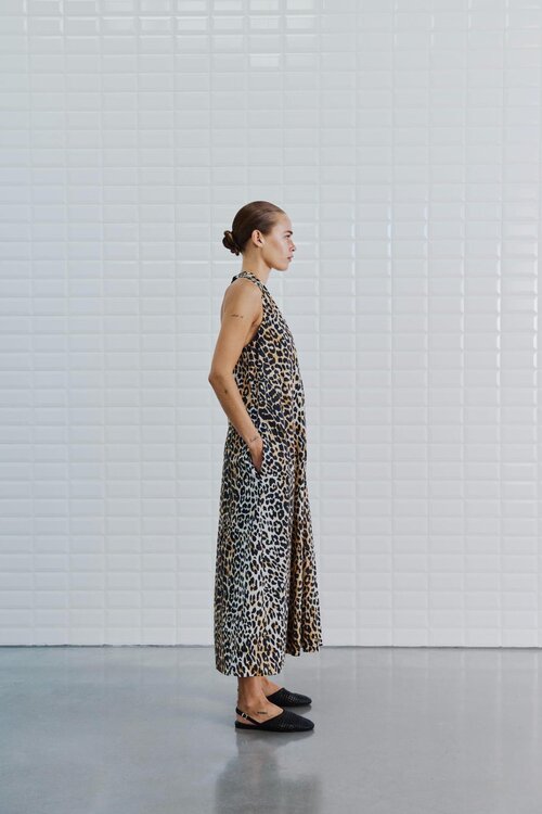 WITHBLACK Verschiedene Farben WBLAMINA TALIA SL MIDI KLEID