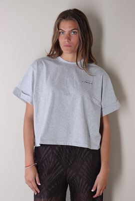 Haute L'Amitie Graues Crop-T-Shirt mit Rundhalsausschnitt