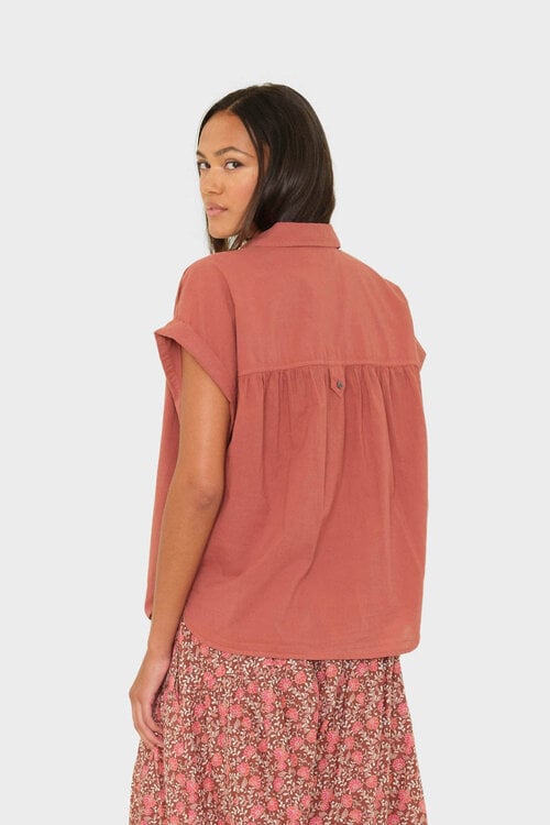 Xirena Altrosa Bluse