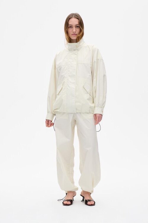 Baum Und Pferdgarten Off White Batina Jack