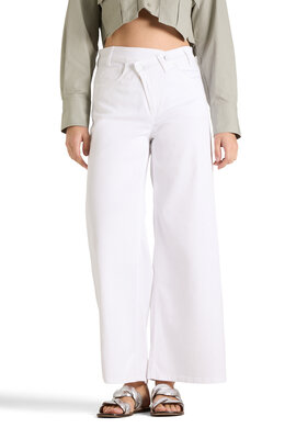 Cambio Weiße Baggy Asymmetrische Jeans