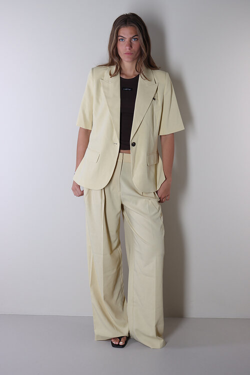 Co'couture Gelber Nilian Blazer mit schmaler Passform