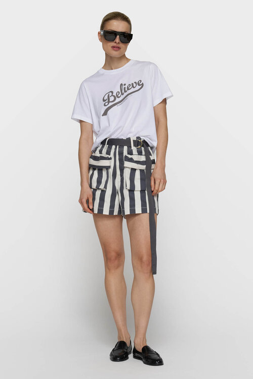 10Days Ecru/blaue Utility-Shorts mit Streifen