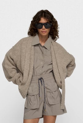 10Days Kurze Strickjacke mit Gürtel in Nebelgrau