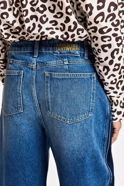 Essentiel Antwerp Barrel-Jeans Patchwork Indigo