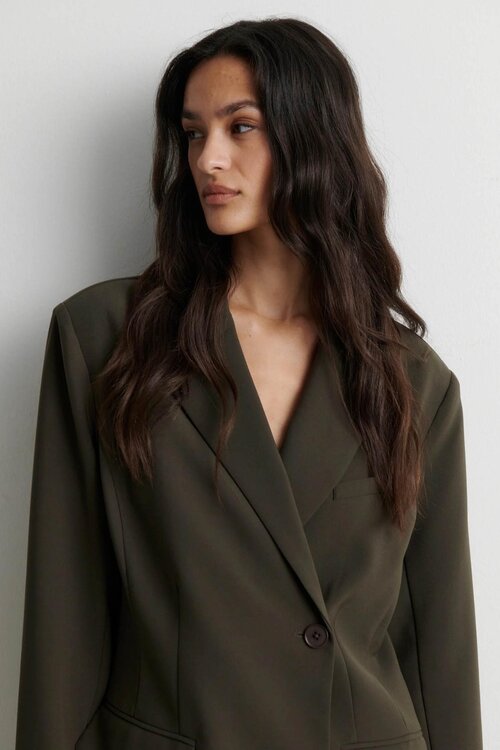 Second Female Olive Fique Taillierter Blazer