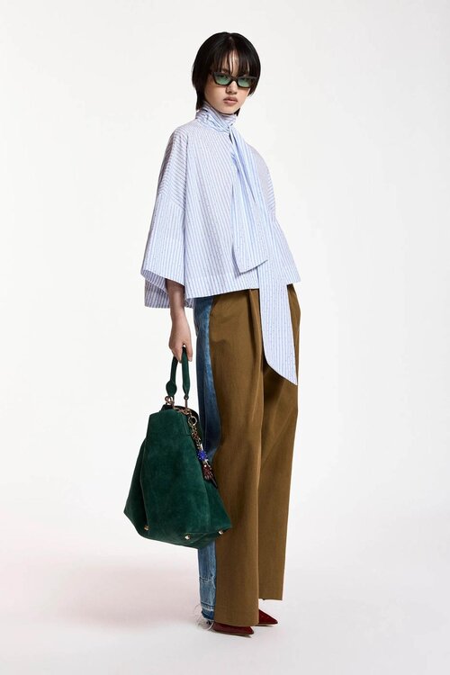 Essentiel Antwerp Bluse mit Schleifenkragen blau