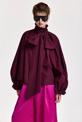 Essentiel Antwerp Bluse mit Schleifenkragen Bordeaux