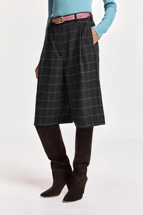 Essentiel Antwerp Wide leg Bermuda Antra