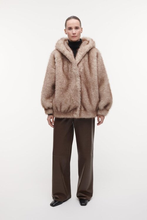 Studio AR by Arma Hailey Kunstpelzjacke beige