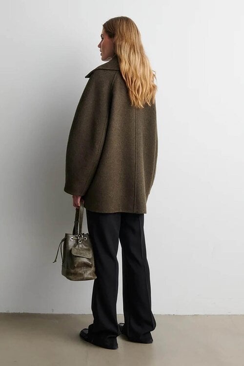 Second Female Kaki Agola Jacke