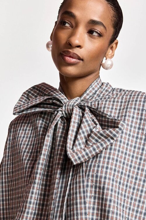 Essentiel Antwerp Bluse mit Schleifenkragen Steel
