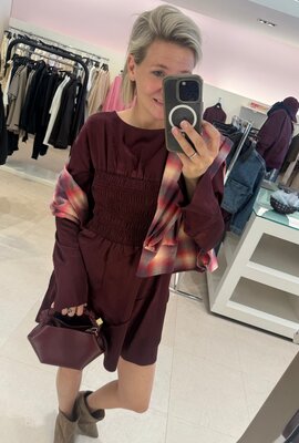 Ganni Midikleid