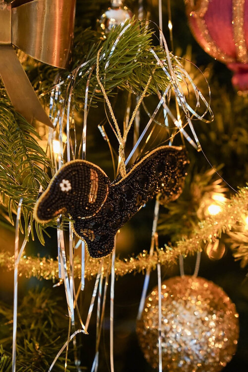 Anna & Nina Schwarzes Dackel-Ornament