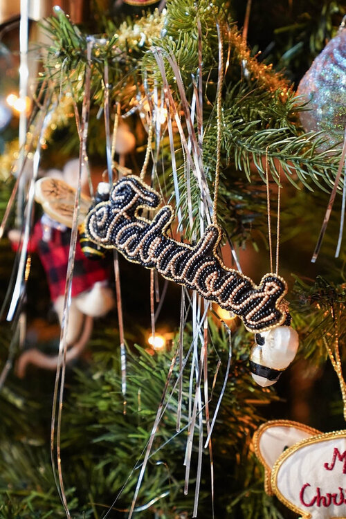 Anna & Nina Schwarzes fabelhaftes Ornament