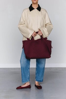 Marrea Tassen Bordeaux Neopren Tasche