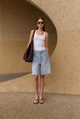 Club L'avenir Hellblaue Jeansshorts Elva