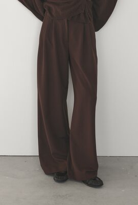 Club L'avenir Ave Hose Aubergine